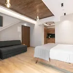 Ridos House *