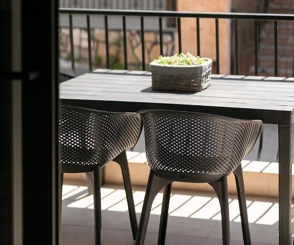 Ridos House *